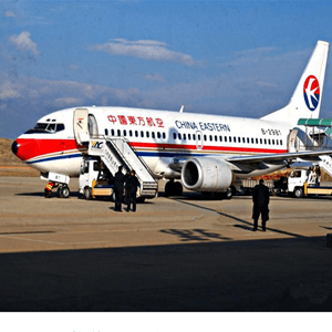 昆明长水航空货运航空快运业稳步发展的原因是什么？